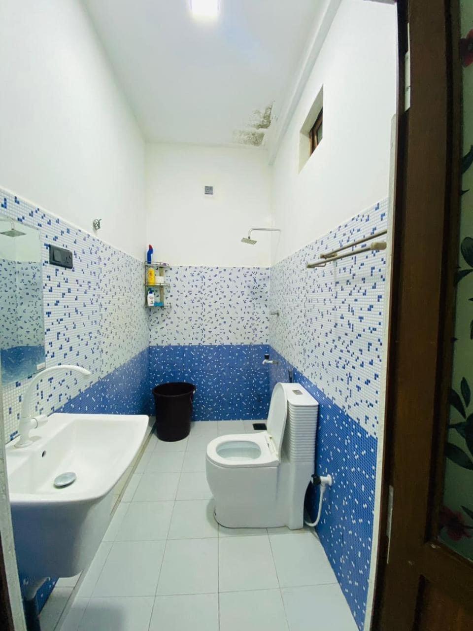 Lalitha Holiday Inn ジャフナ エクステリア 写真
